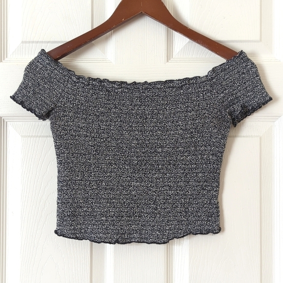 Abercrombie & Fitch Static Printed Smocked Off The Shoulder Crop Top Navy Medium - Picture 1 of 8